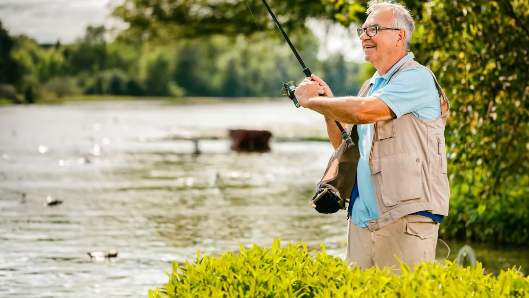 lp-hero-desktop-east-ortho-man-fishing