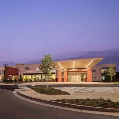 Edna-Owens-breast-center