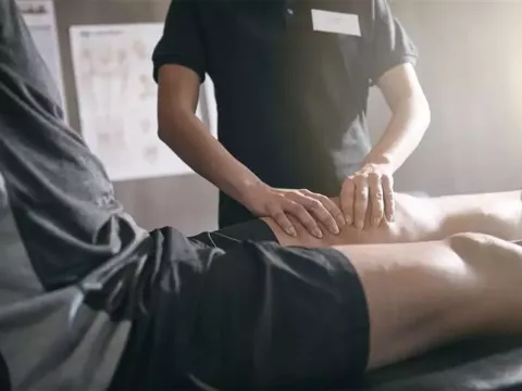 a-physician-treating-a-patient-thigh