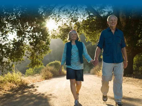 couple-walking-in-the-woods