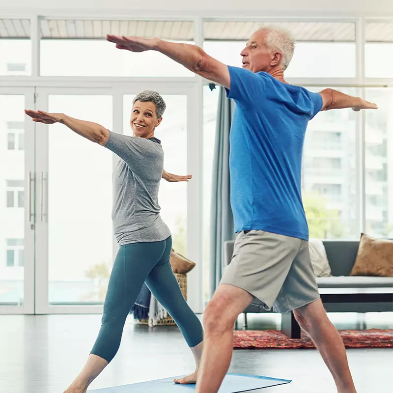 lp-circle-insert-800x800-couple-stretching.jpg