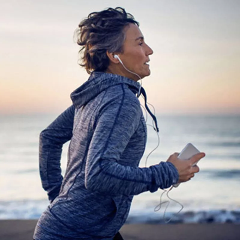 woman-running-outdoors