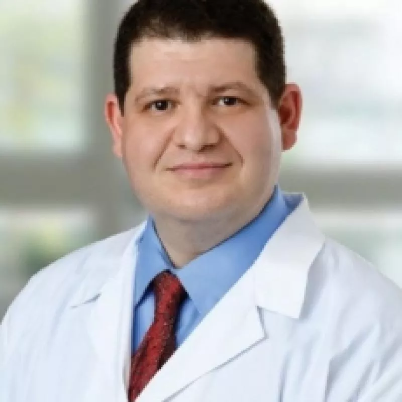 Photo of Aleksander Bernshteyn, MD